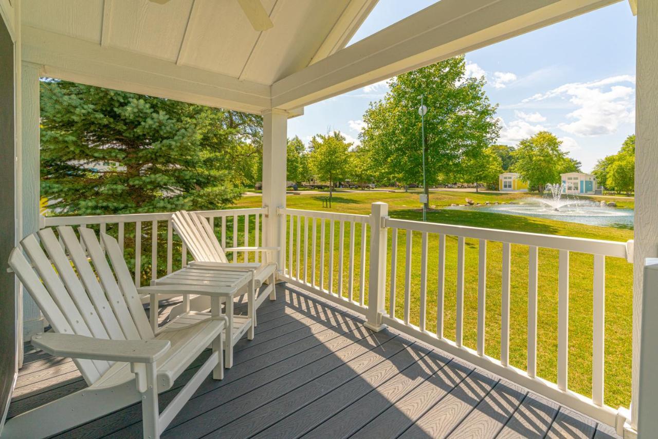فندق Sun Outdoors Petoskey Bay Harbor المظهر الخارجي الصورة